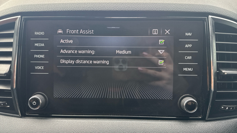 Skoda Karoq 1.5 TSI SE L 5dr DSG Petrol Estate